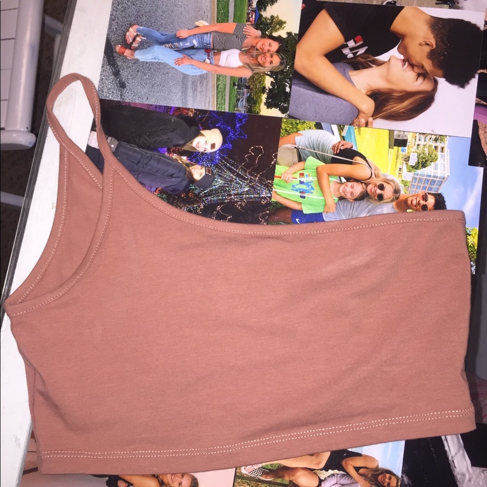 One strap crop top